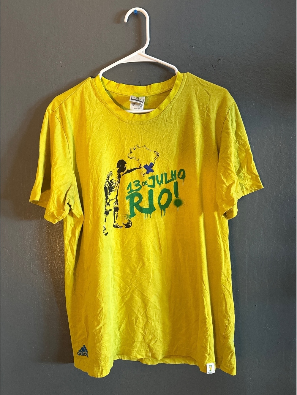 Adidas FIFA World Cup Brazil 2014 Yellow Graphic T-Shirt Size L
